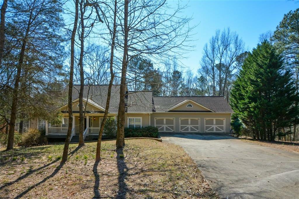 Property Photo: 6865 Cowan Mill Road GA 30187