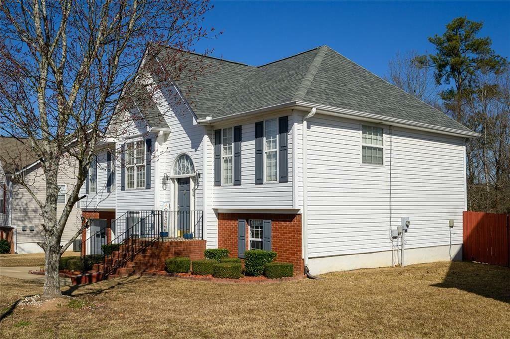 Property Photo: 1305 Bramlett Forest Trail Southeast Trail GA 30045
