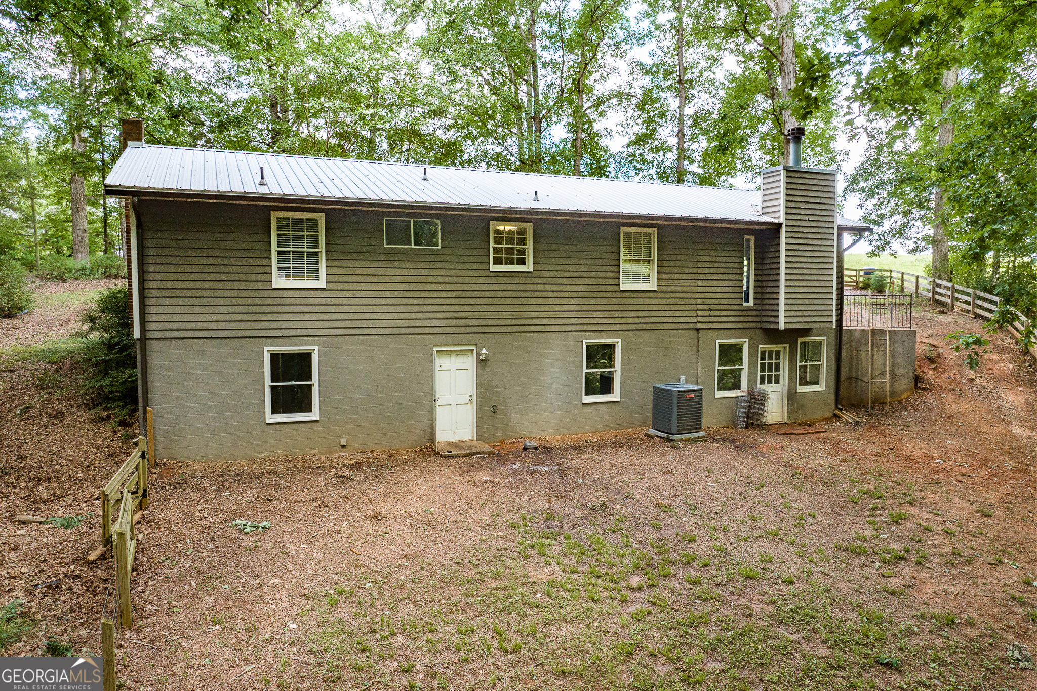 Property Photo: 2401 Oliver Bridge Road GA 30677