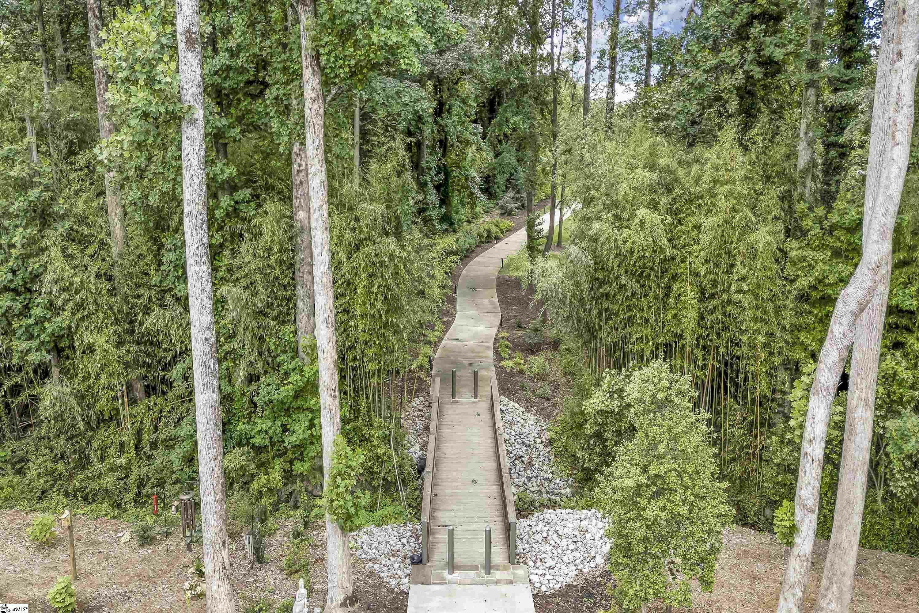 Property Photo: 505 Lumpkin Street SC 29690