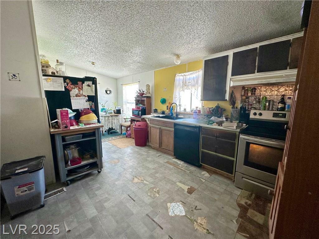 Property Photo: 1941 North David Street NV 89060