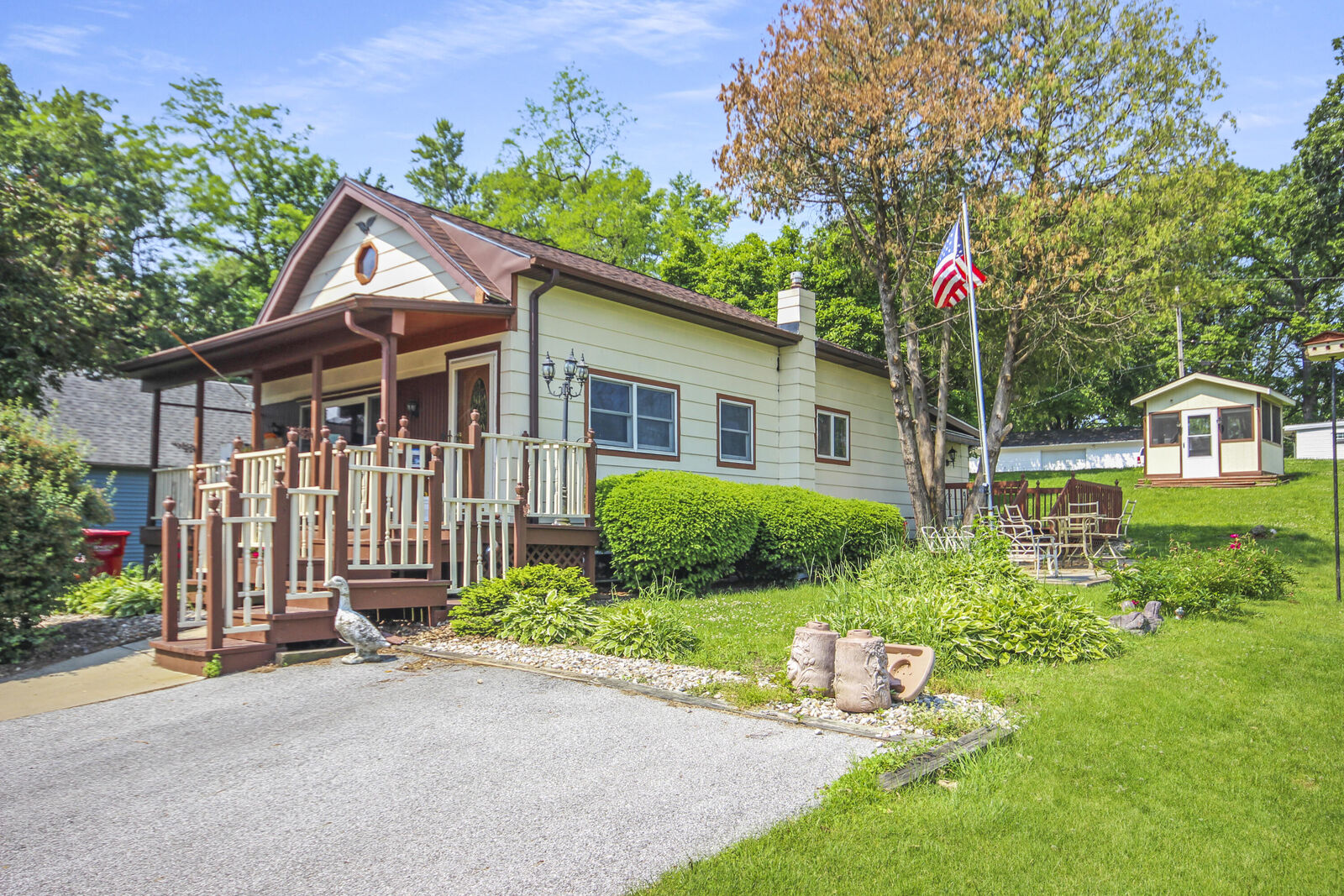 Property Photo: 13958 Huseman Street IN 46303