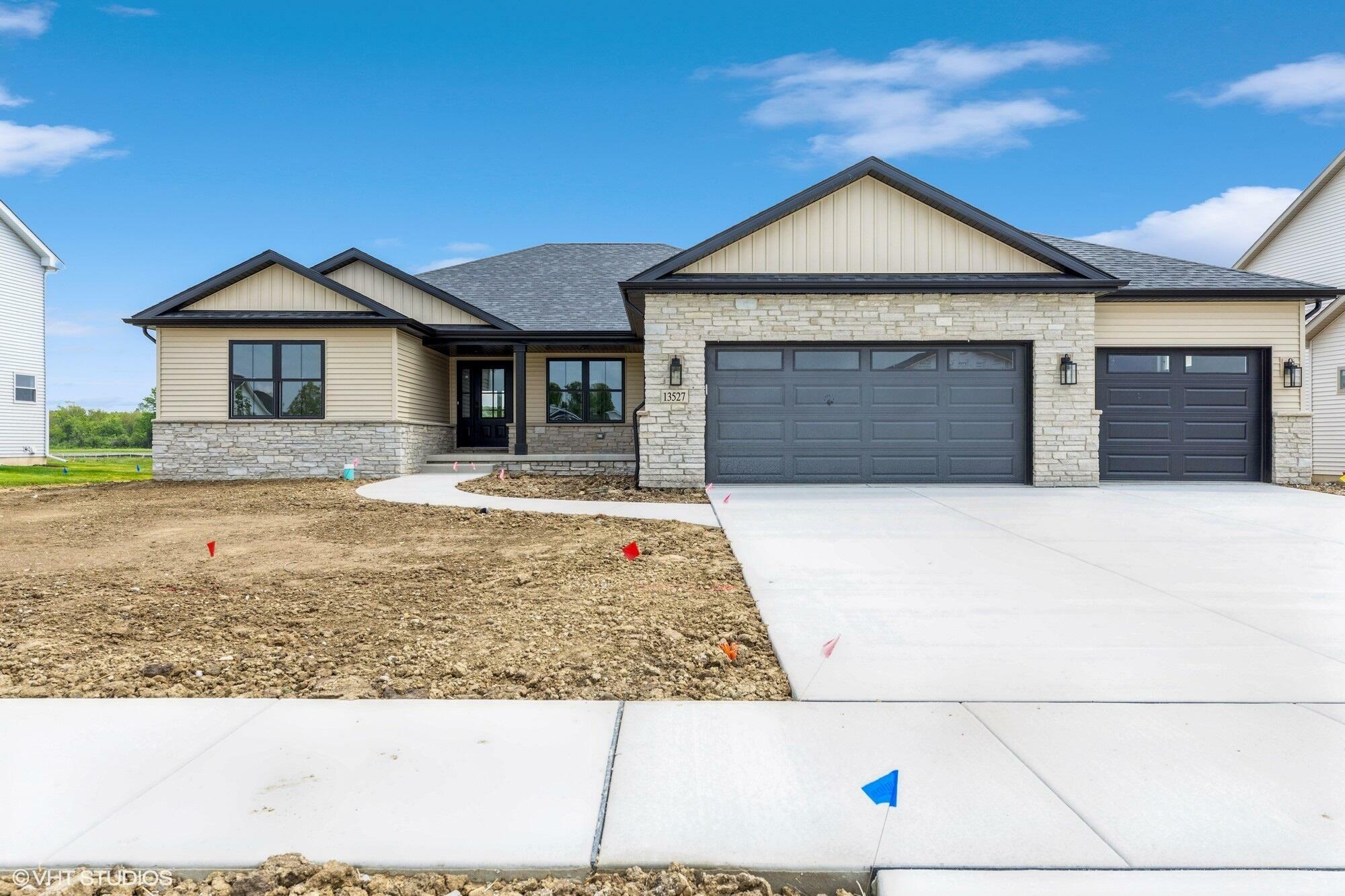 Property Photo: 13526 Superior Lane IN 46303