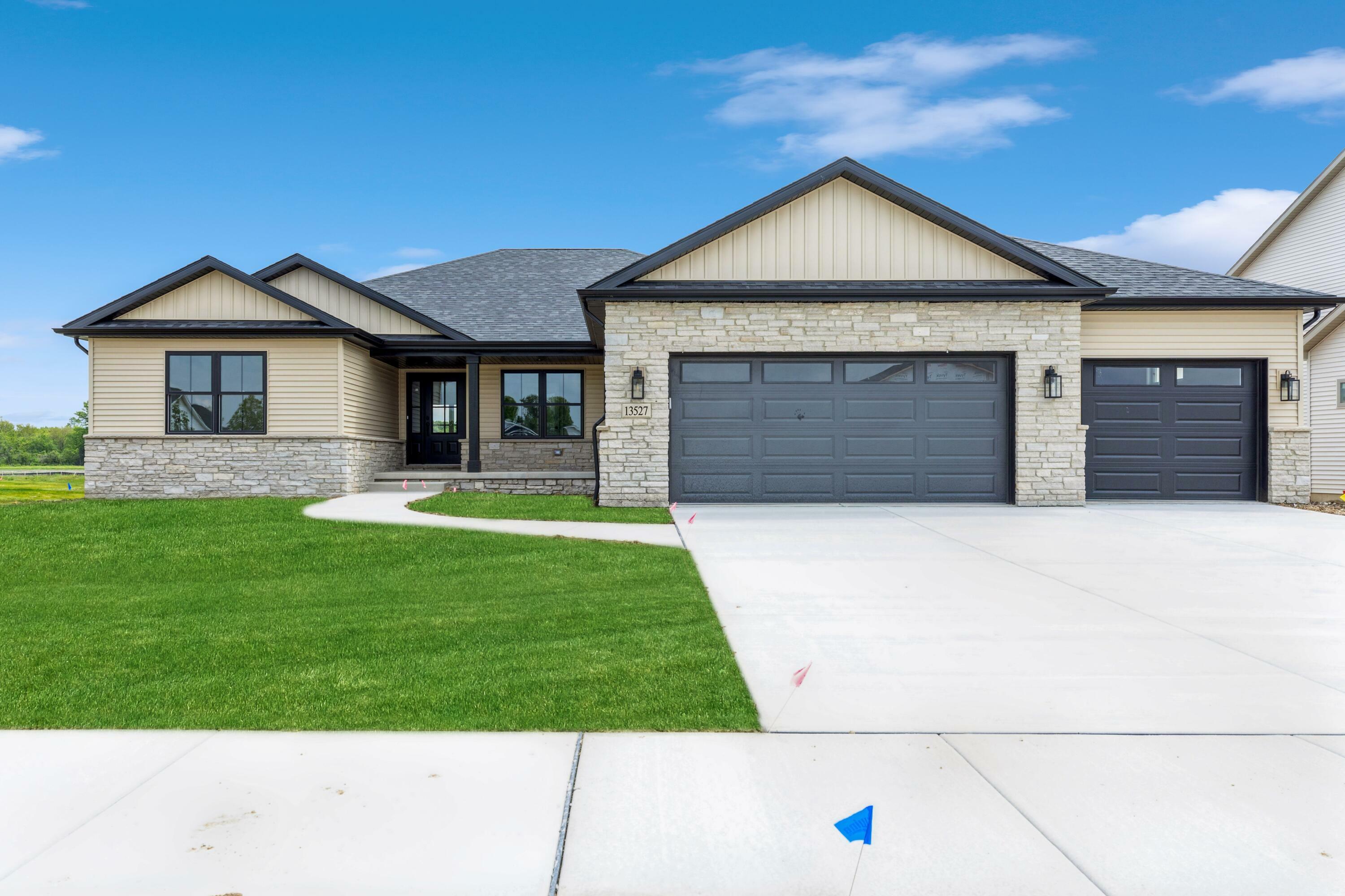 Property Photo: 13526 Superior Lane IN 46303