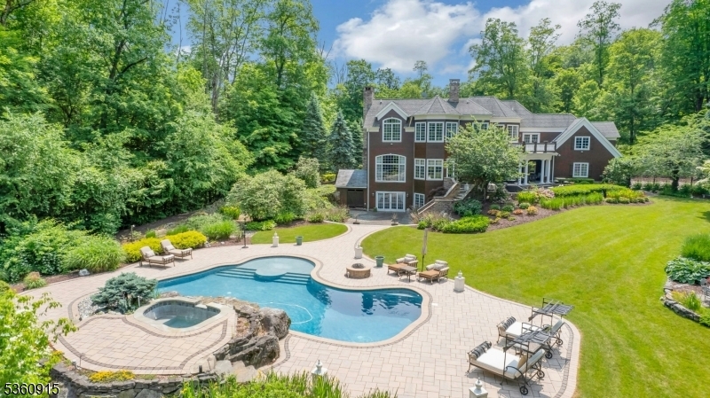 Property Photo: 10 Van Kirk Pl NJ 07871