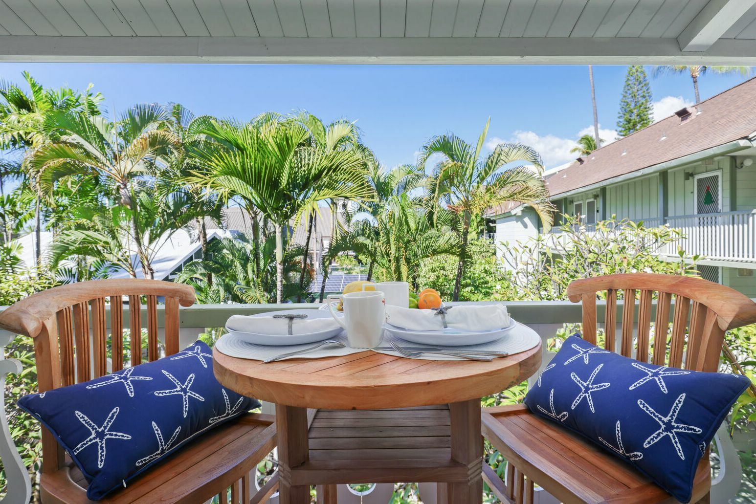 Property Photo: 75-5776 Kuakini Hwy 336 HI 96740