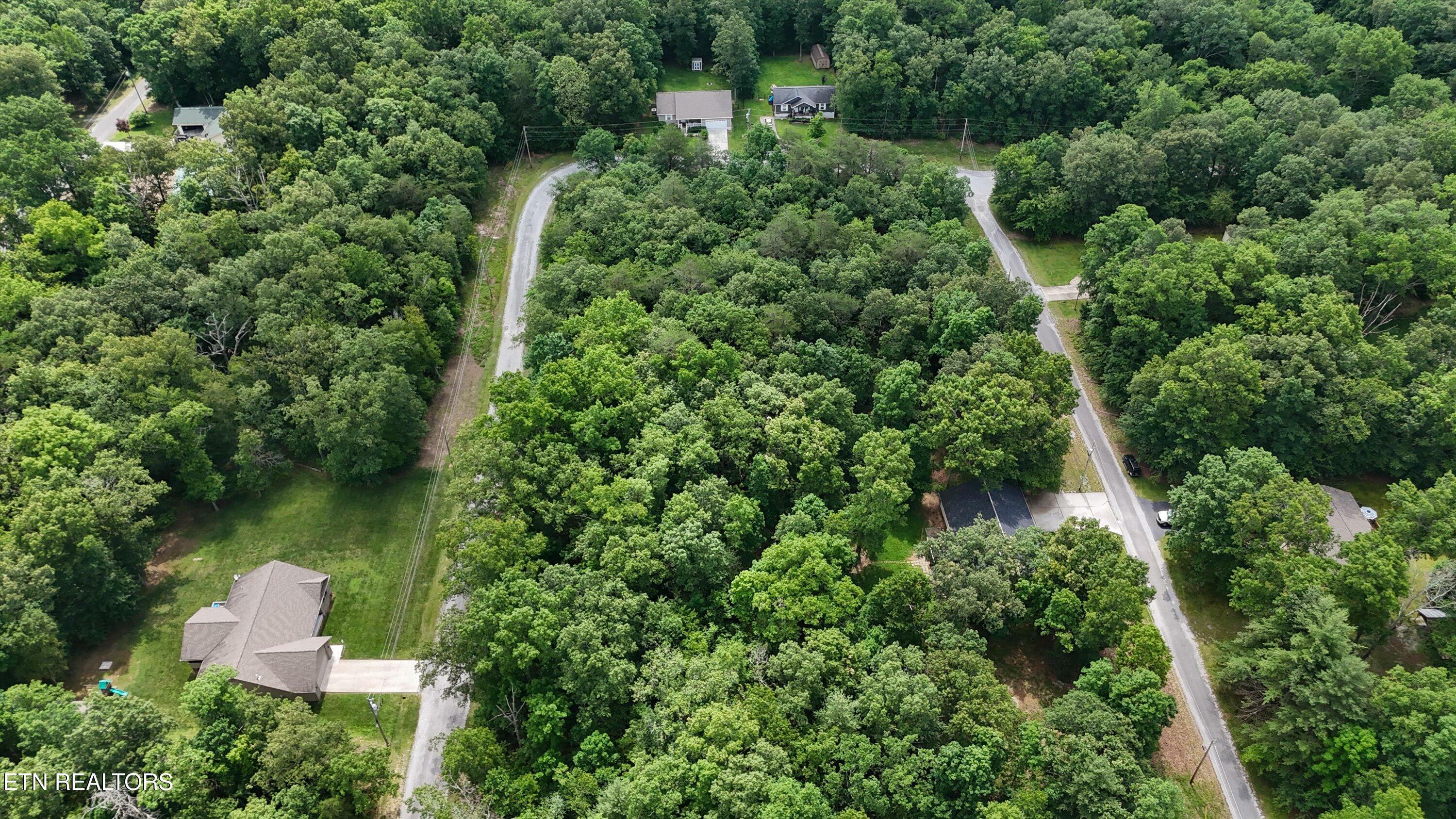 Property Photo: 6110 Pocahontas Lane TN 38572