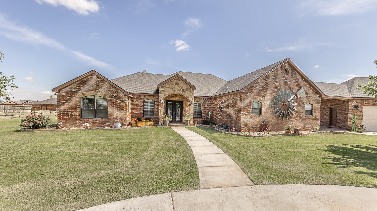 Property Photo: 1060 Comanche Road TX 79381