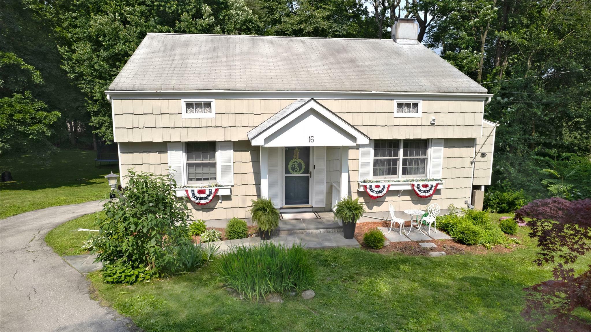 Property Photo: 16 Lyncrest Road NY 10567