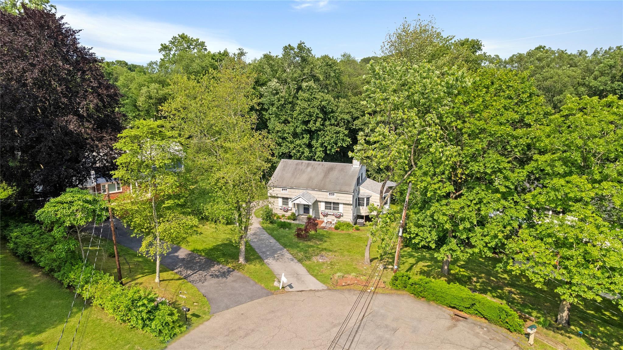 16 Lyncrest Road  Cortlandt Manor NY 10567 photo