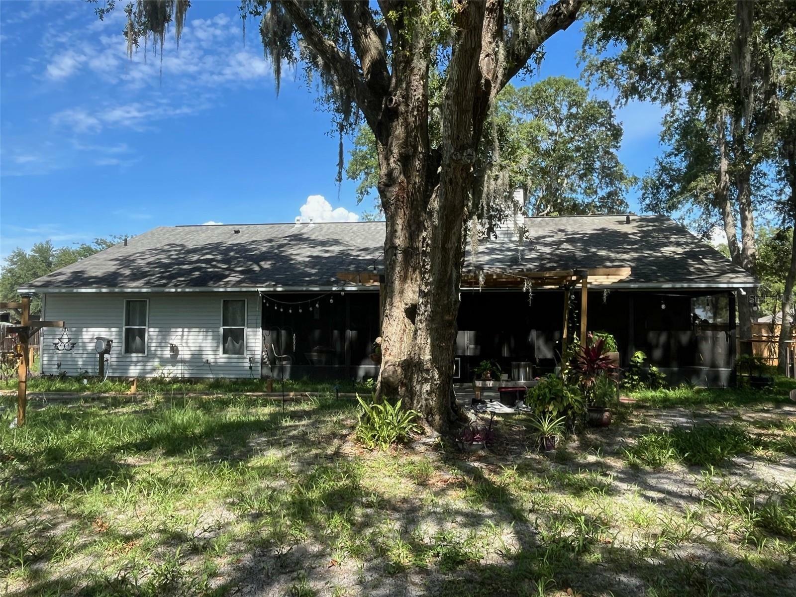Property Photo: 35219 Haines Creek Road FL 34788