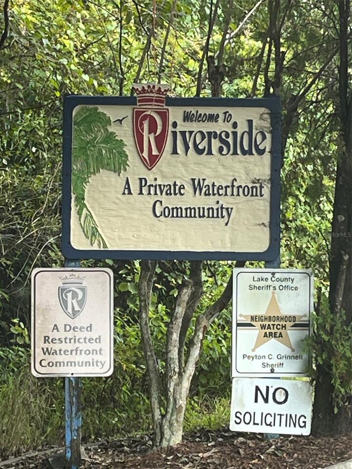 Property Photo: 35219 Haines Creek Road FL 34788