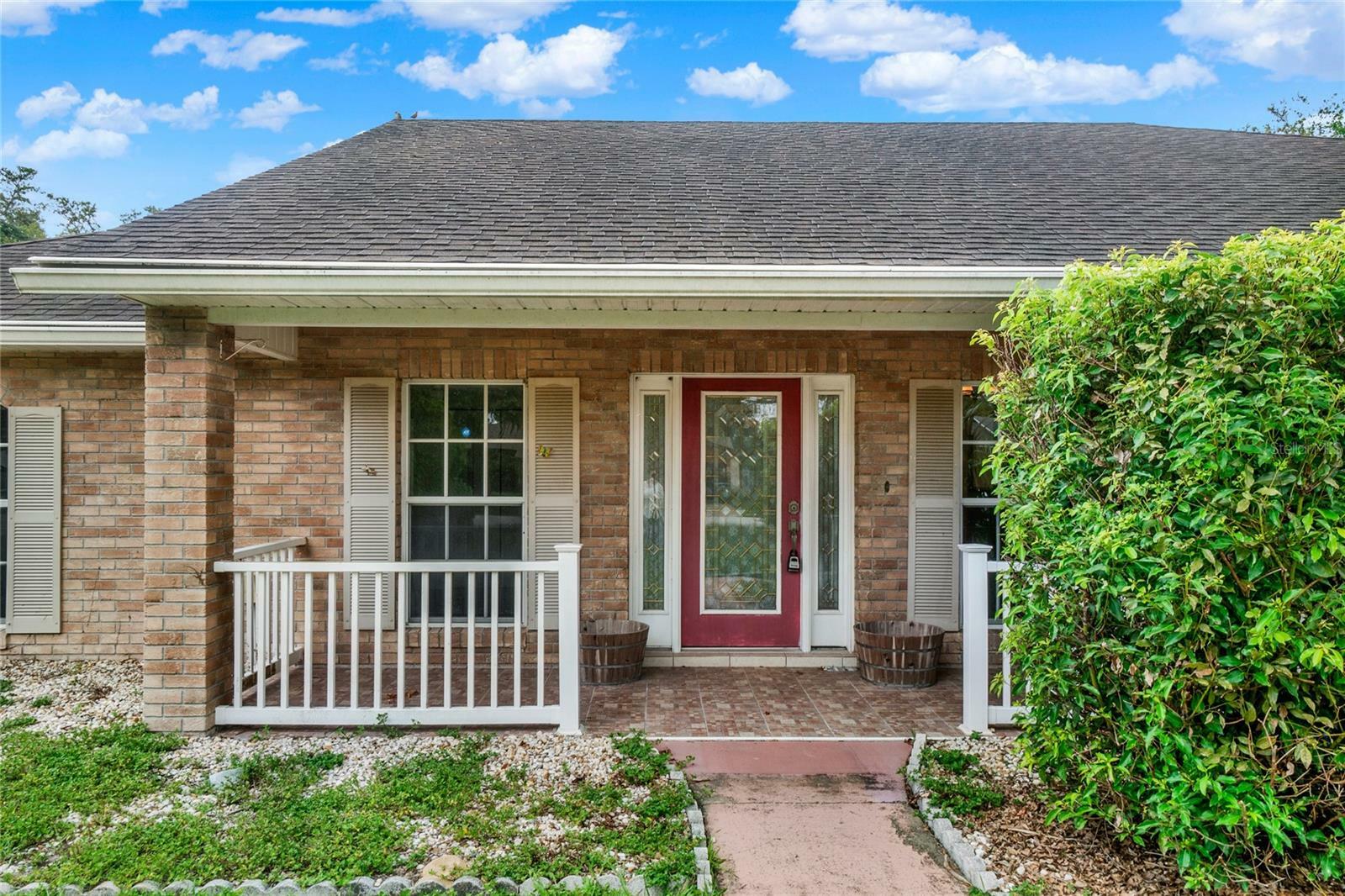 Property Photo: 295 Maguire Street FL 32725