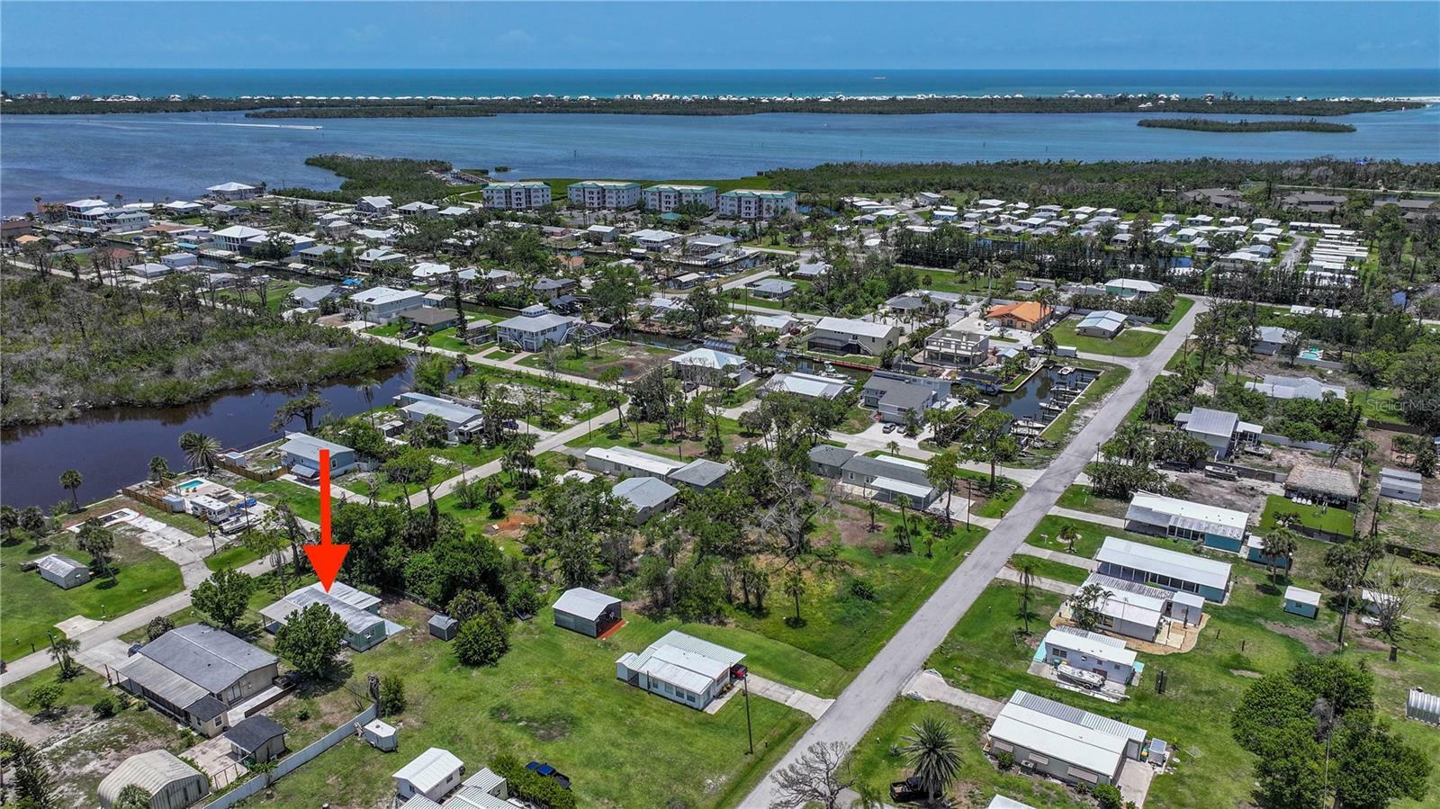 Property Photo: 8224 Pinetree Lane FL 34224