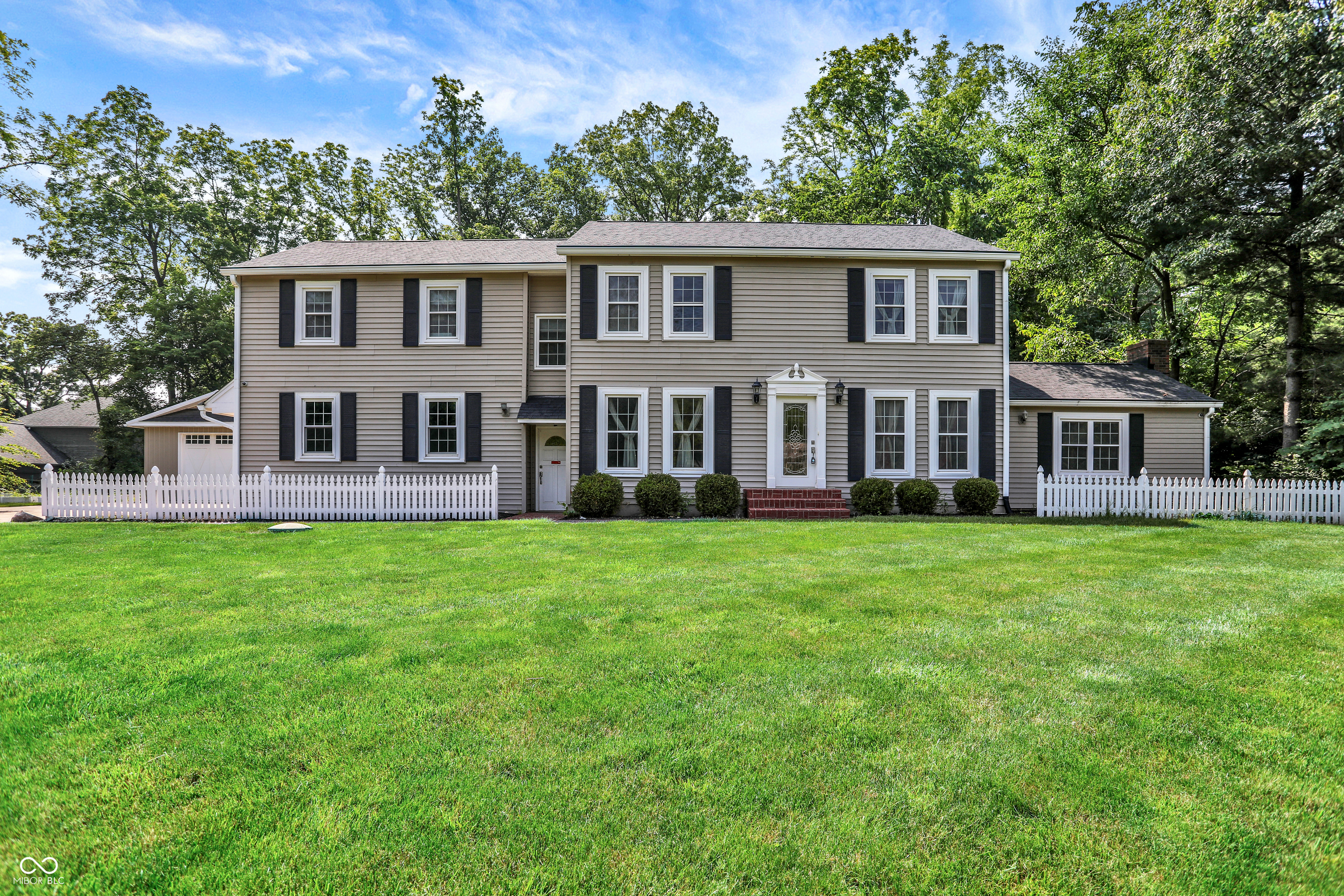 9650 Copley Drive  Carmel IN 46290 photo