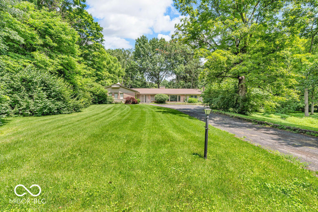 Property Photo: 450 W 93rd Street IN 46260