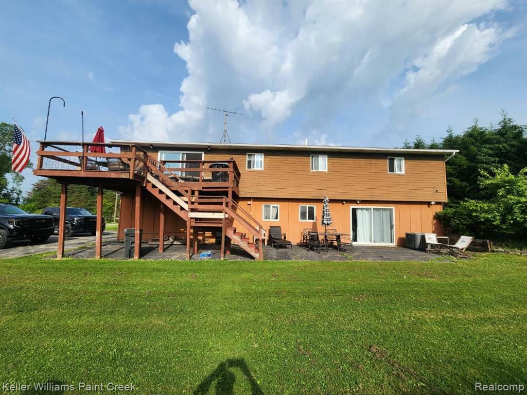 Property Photo: 370 Wales Ridge Road MI 48027 4009