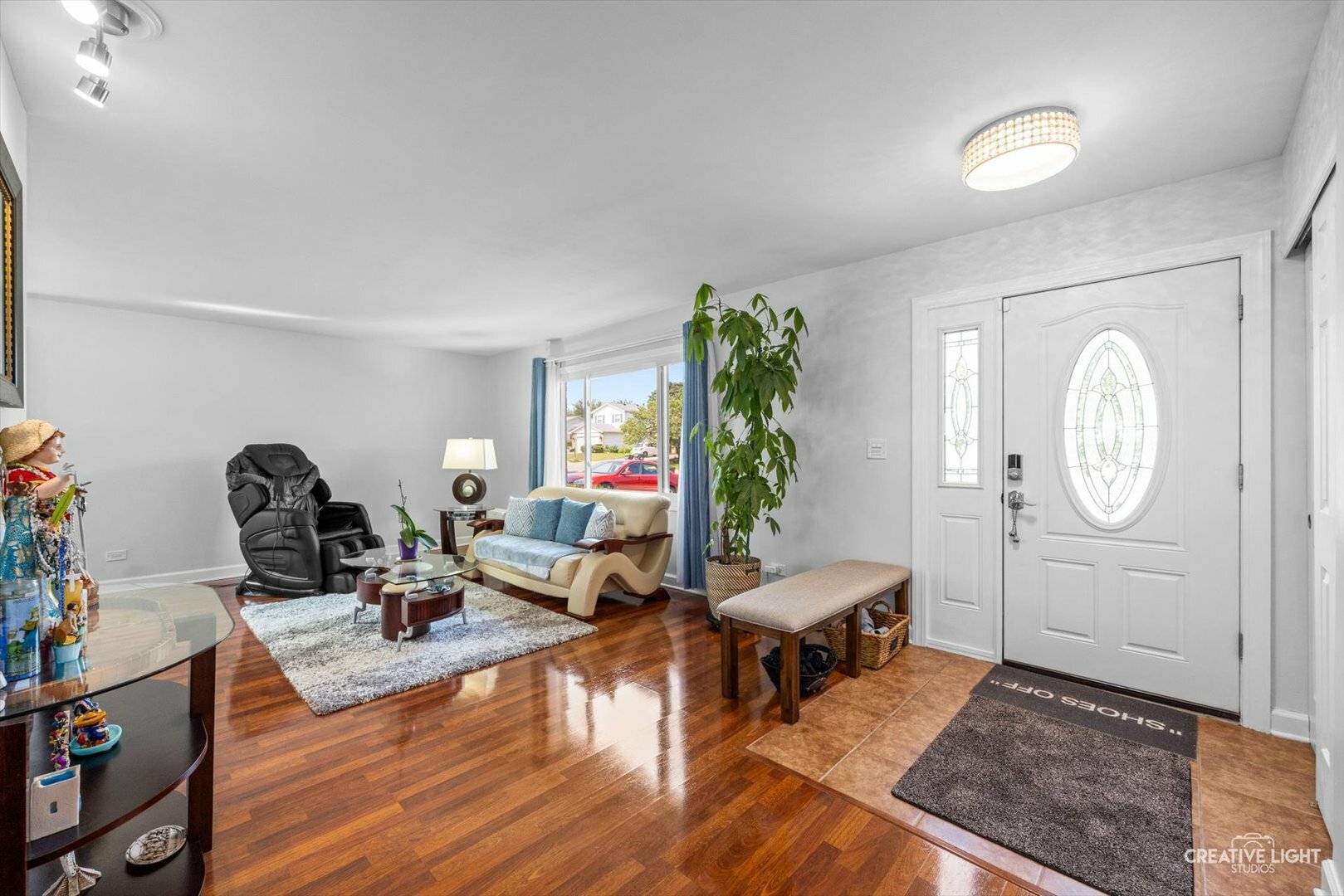 Property Photo: 209 Surrey Drive IL 60188