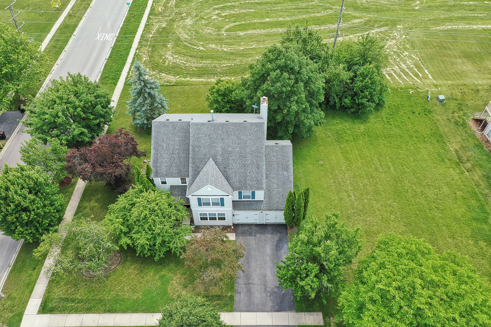 Property Photo: 179 Cascade Drive IL 60012