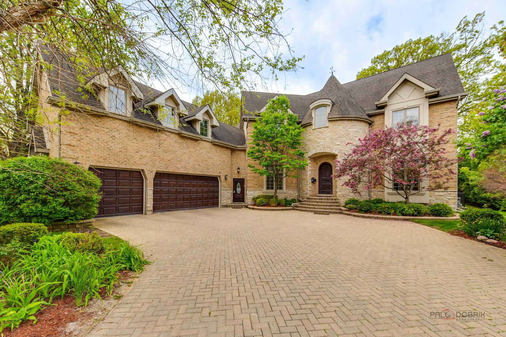 300 Red Oak Road  Northbrook IL 60062 photo
