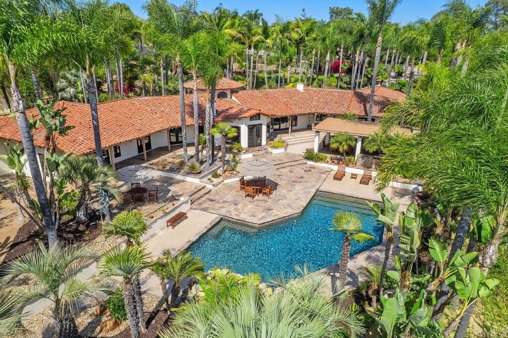 Property Photo: 9 Rolling View Lane CA 92028