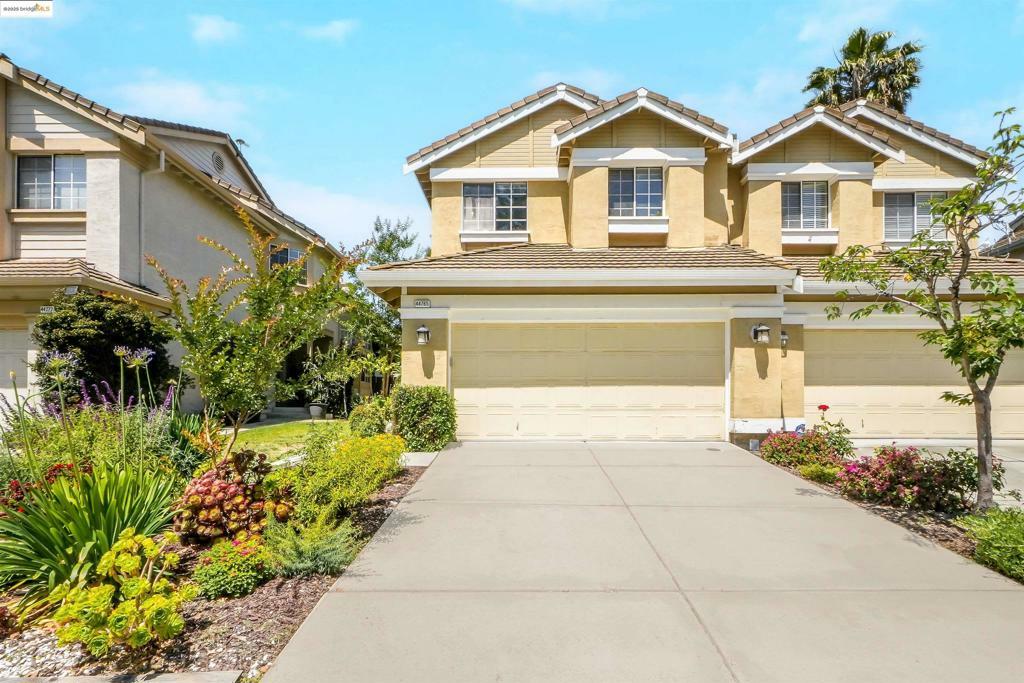 Property Photo:  44765 Lynx Dr  CA 94539 