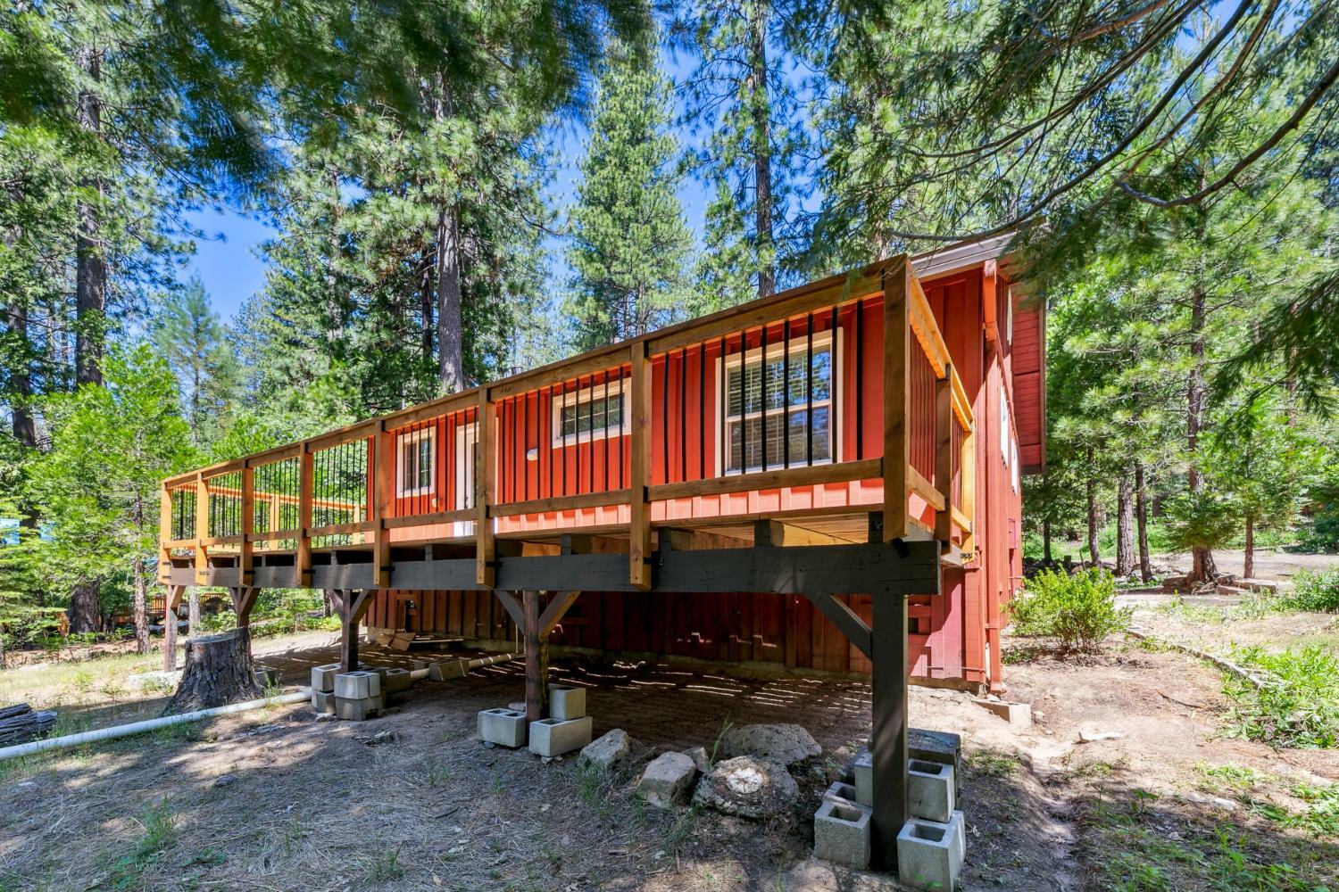 Property Photo: 11523 Pickwick Street CA 95720