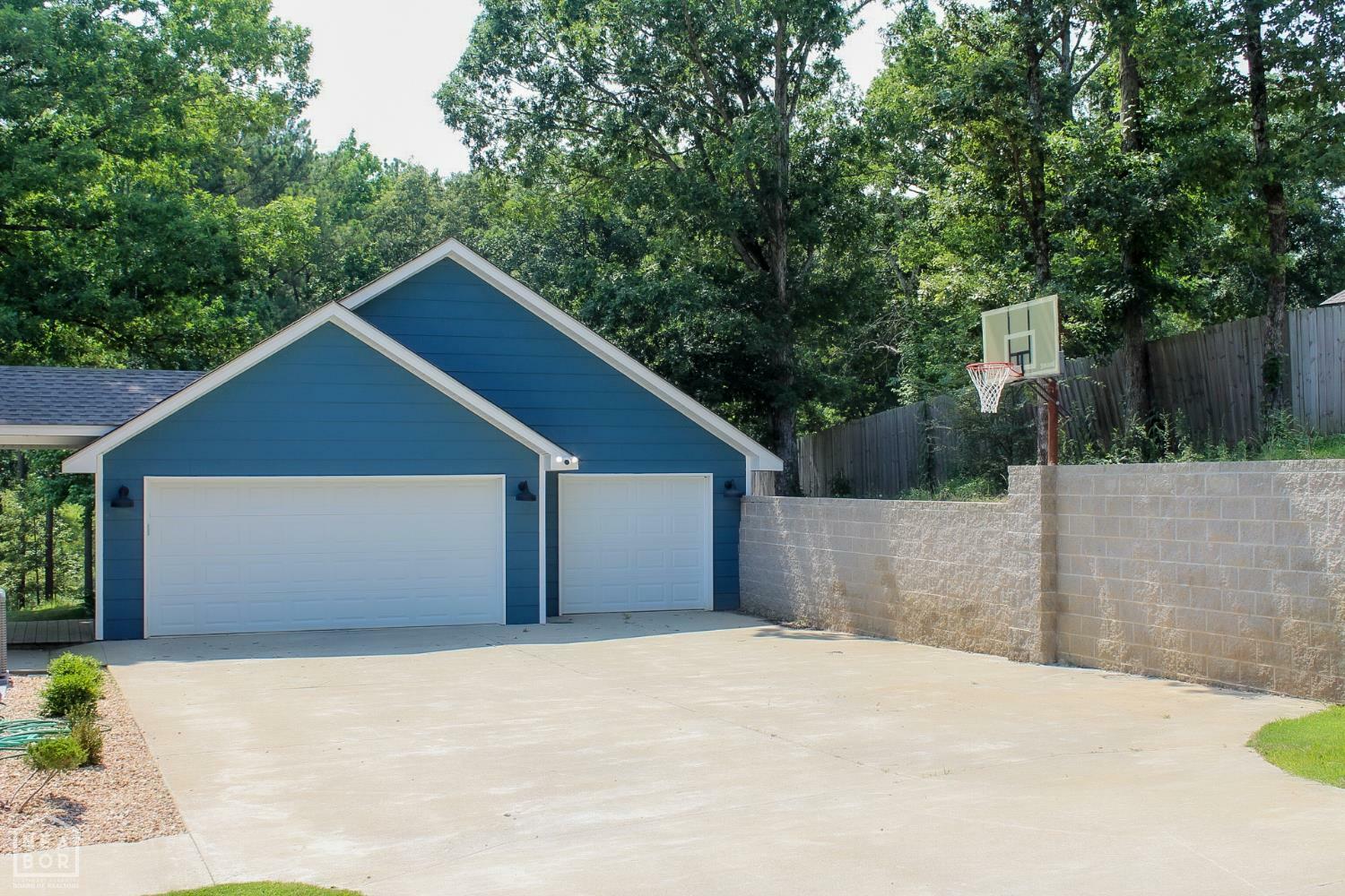Property Photo: 120 County Road 477 AR 72404