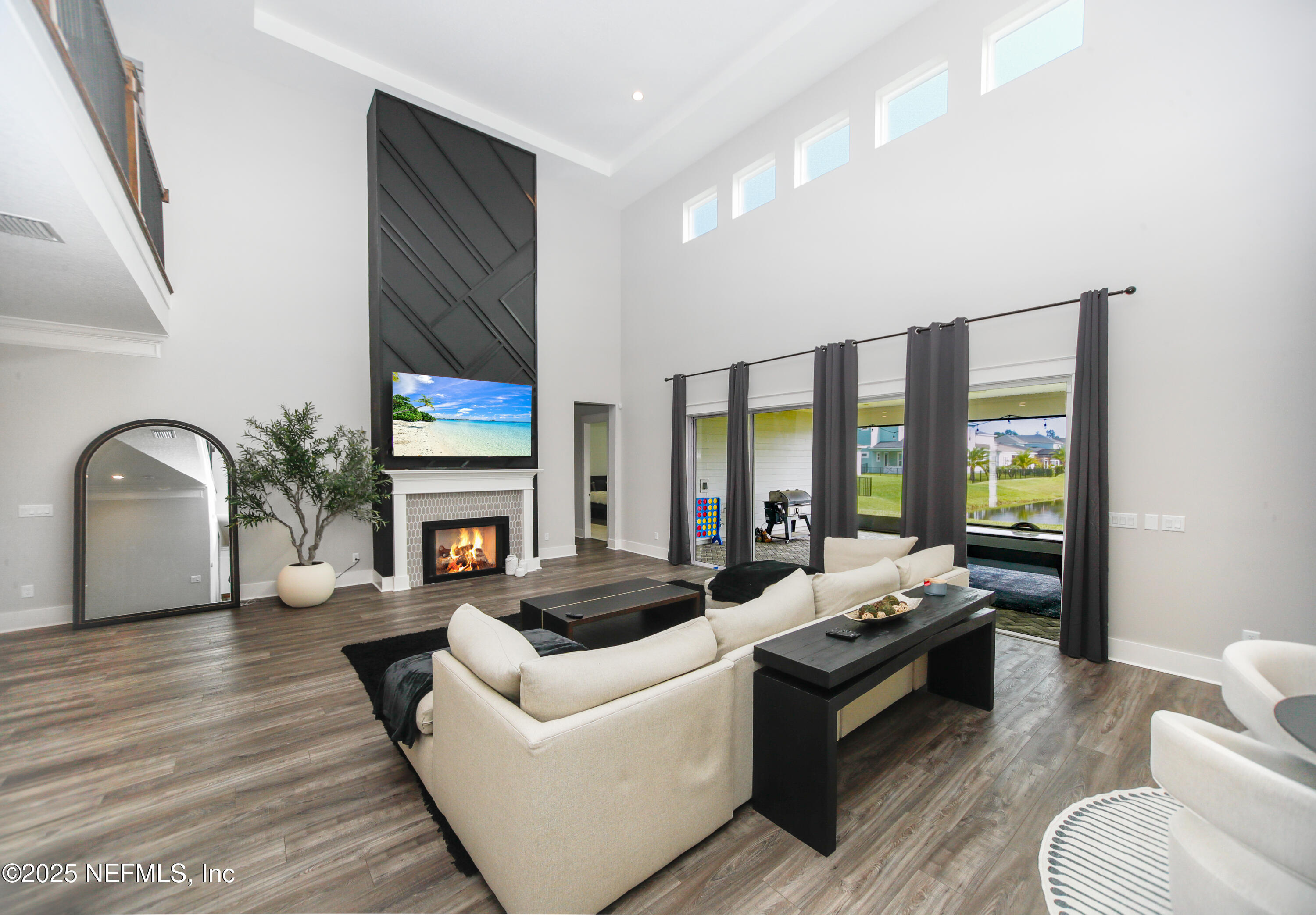 Property Photo: 151 Hillendale Circle FL 32259