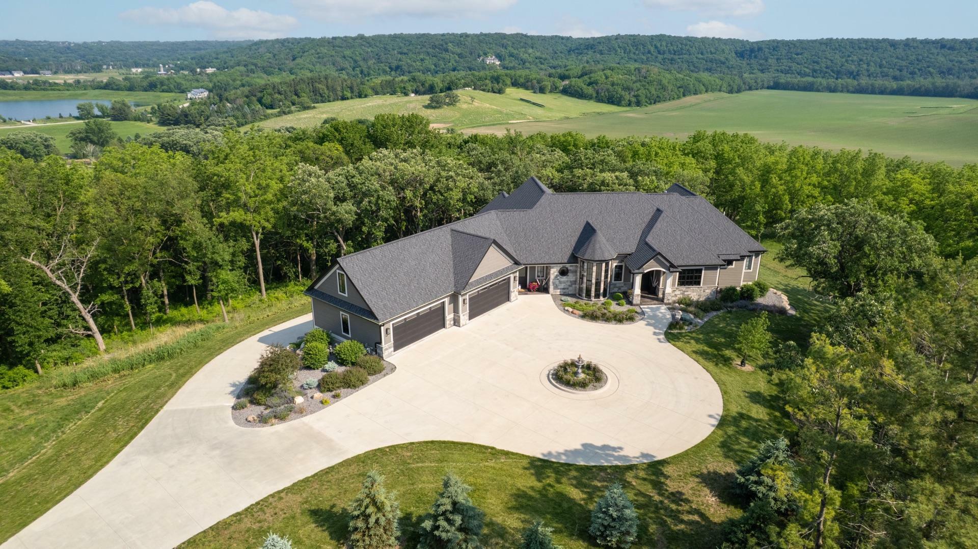 1500 Weatherhill Ridge Court SW  Rochester Twp MN 55902 photo