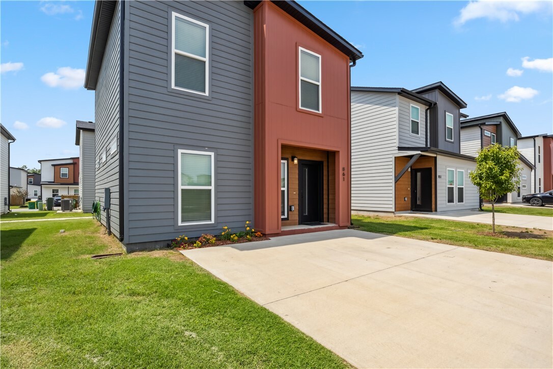 Property Photo: 861 New York Avenue AR 72713