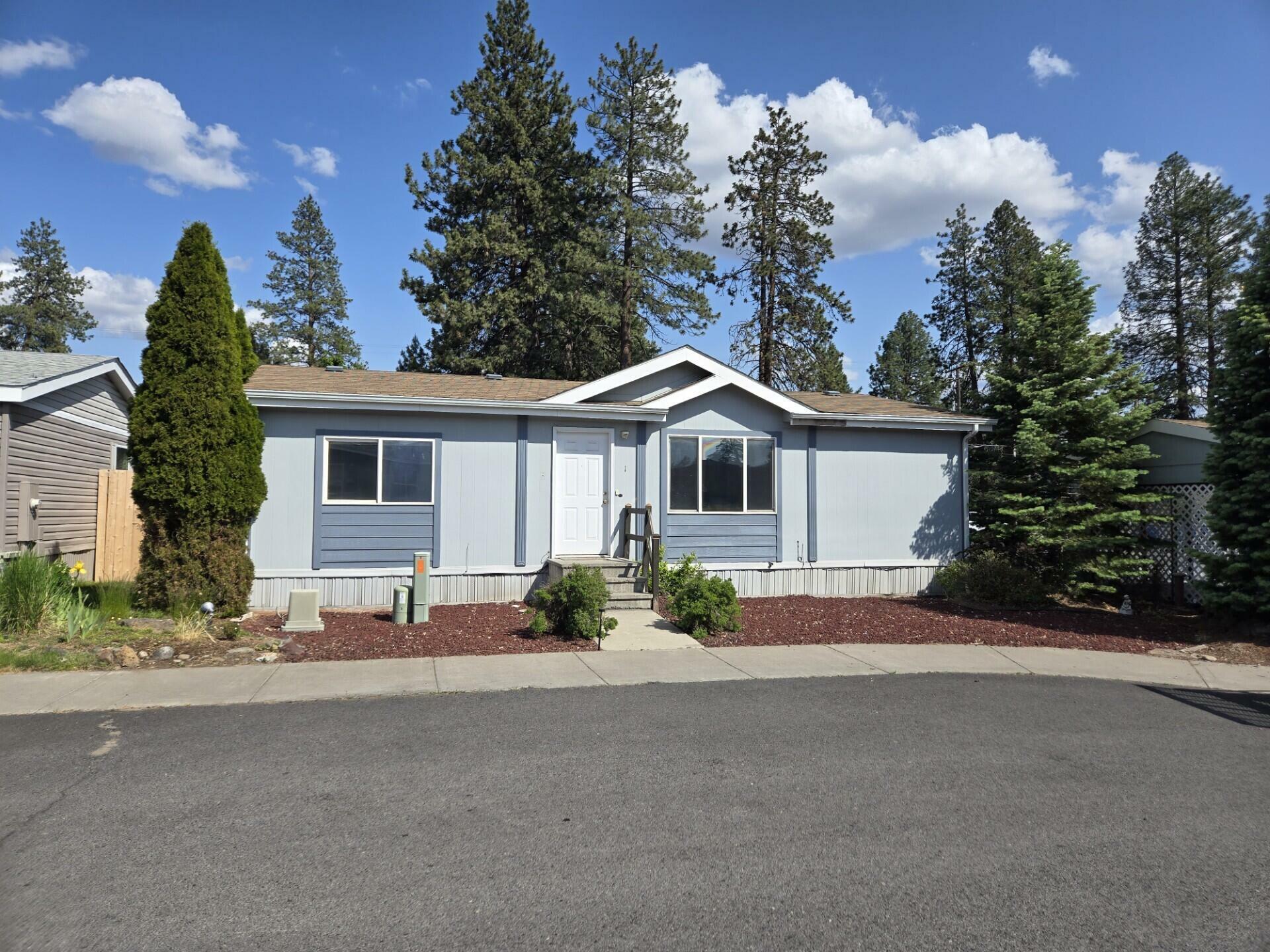 Property Photo:  20176 Hawes Lane  OR 97702 