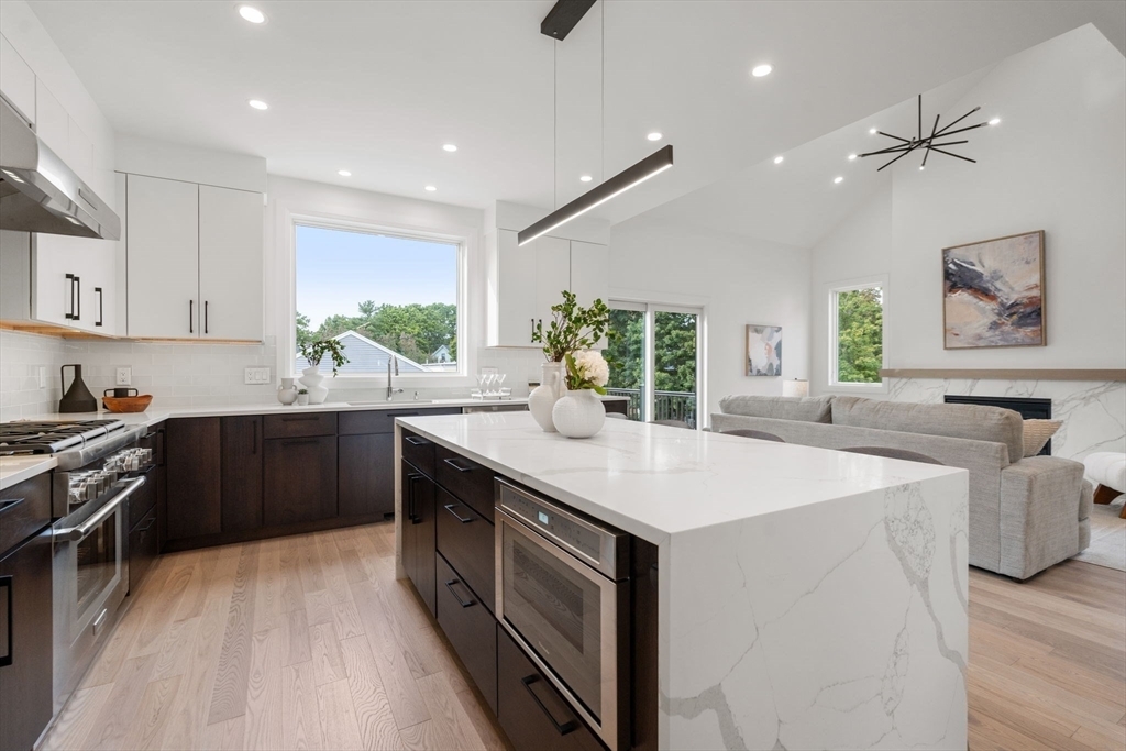 Property Photo: 21 Johnson Place 21 MA 02466