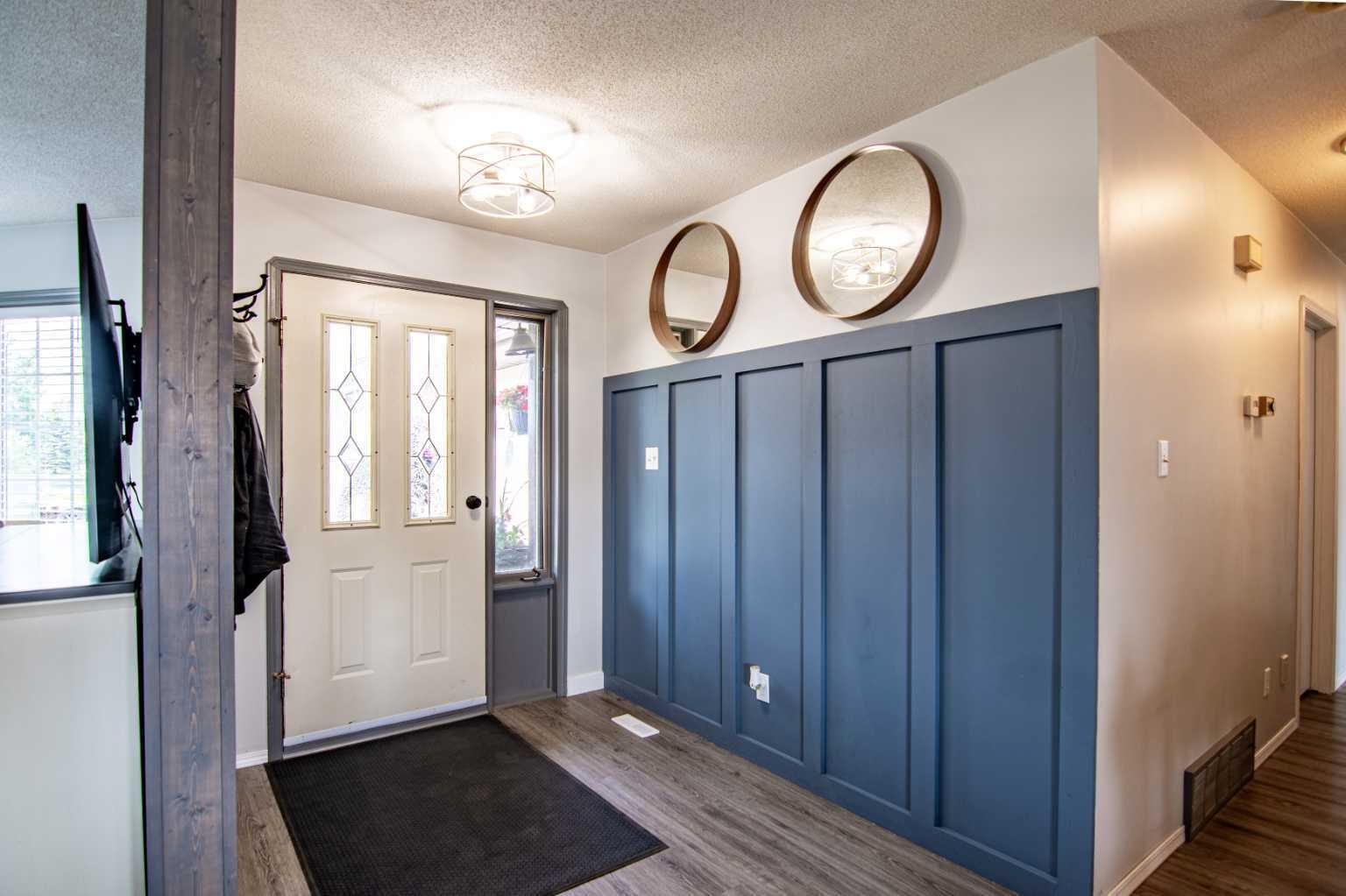 Property Photo: 6019 69 Avenue AB T4T 1K6