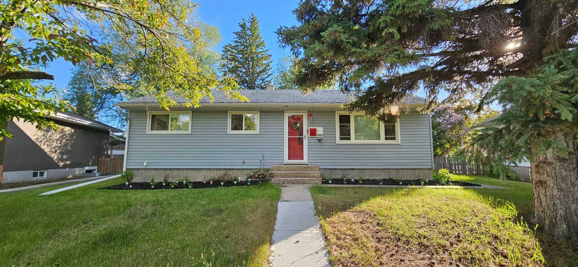 3883 Eastwood Crescent  Red Deer AB T4N 2W3 photo