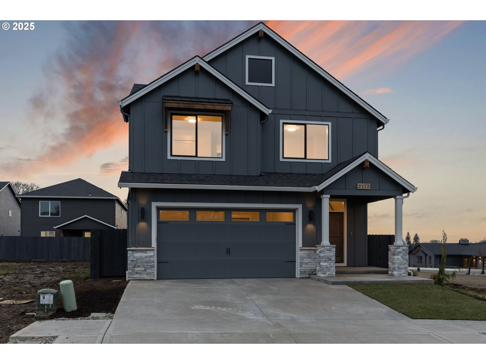 Property Photo: 2112 NW 17th Pl WA 98604