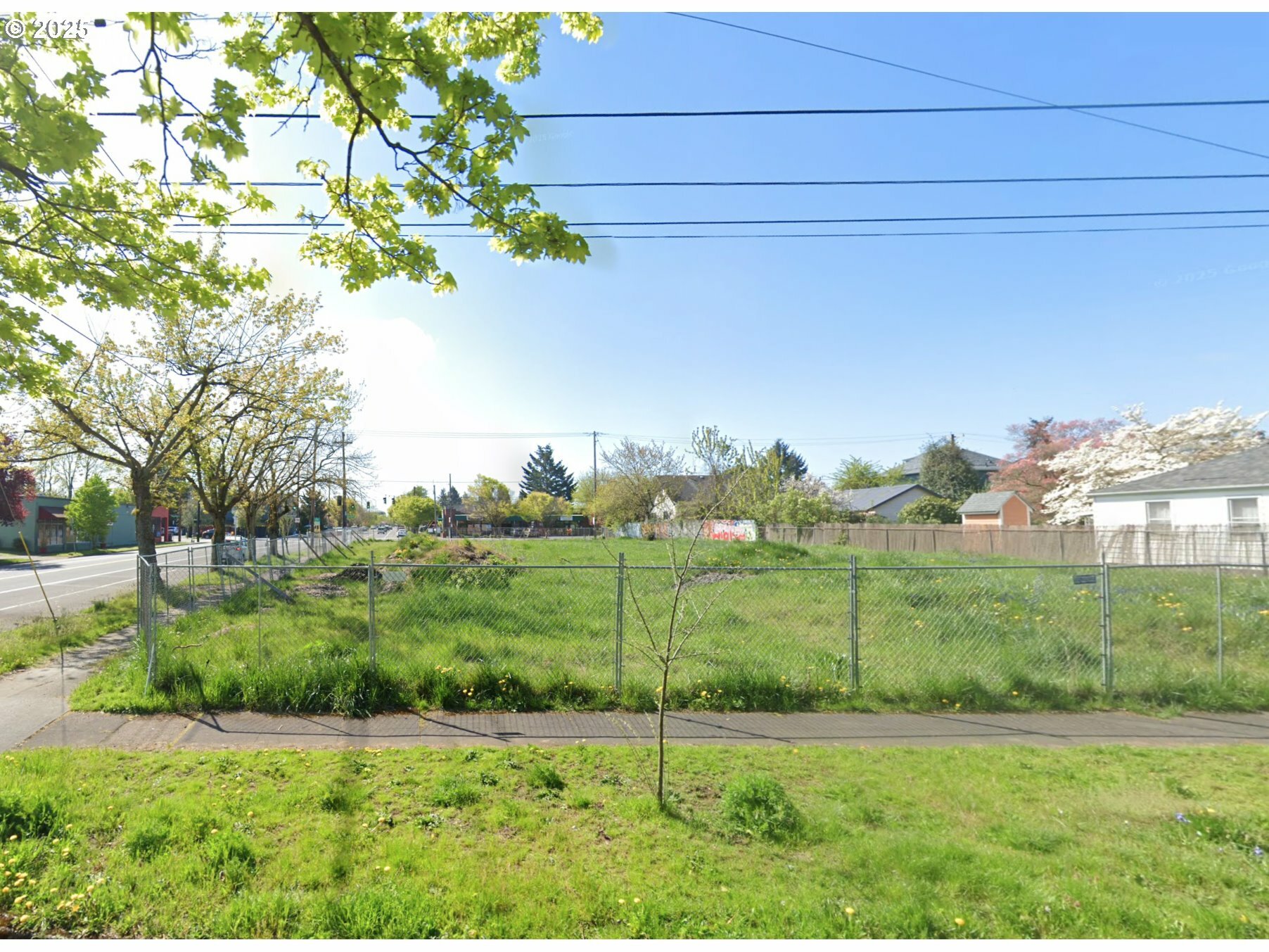6541 N Denver Ave  Portland OR 97217 photo