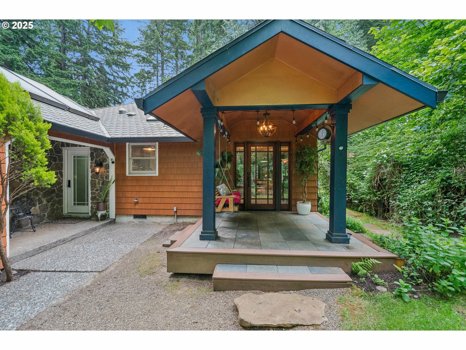 Property Photo: 22060 S Forest Park Rd OR 97004