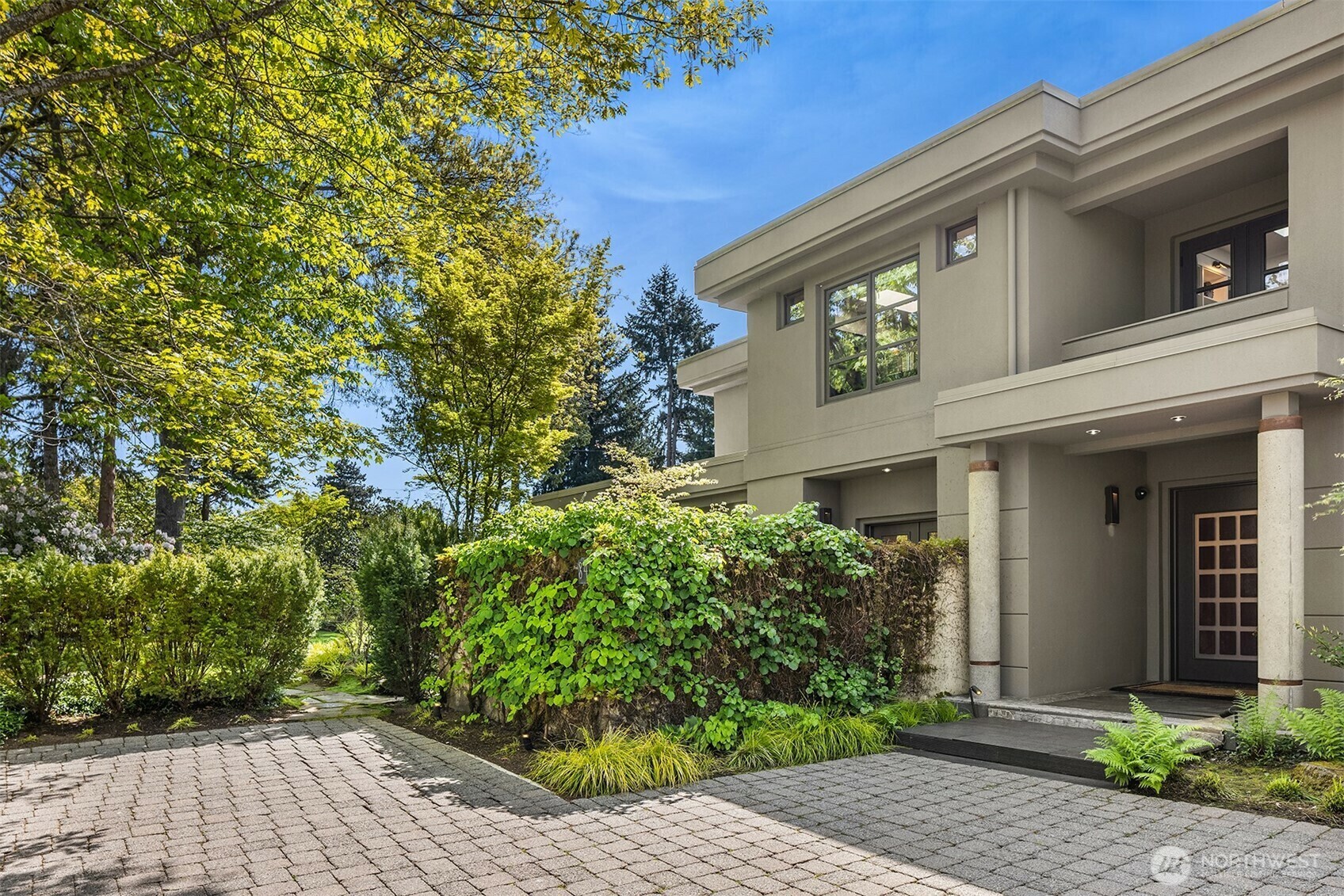 Property Photo: 8457 NE 7th Street WA 98039