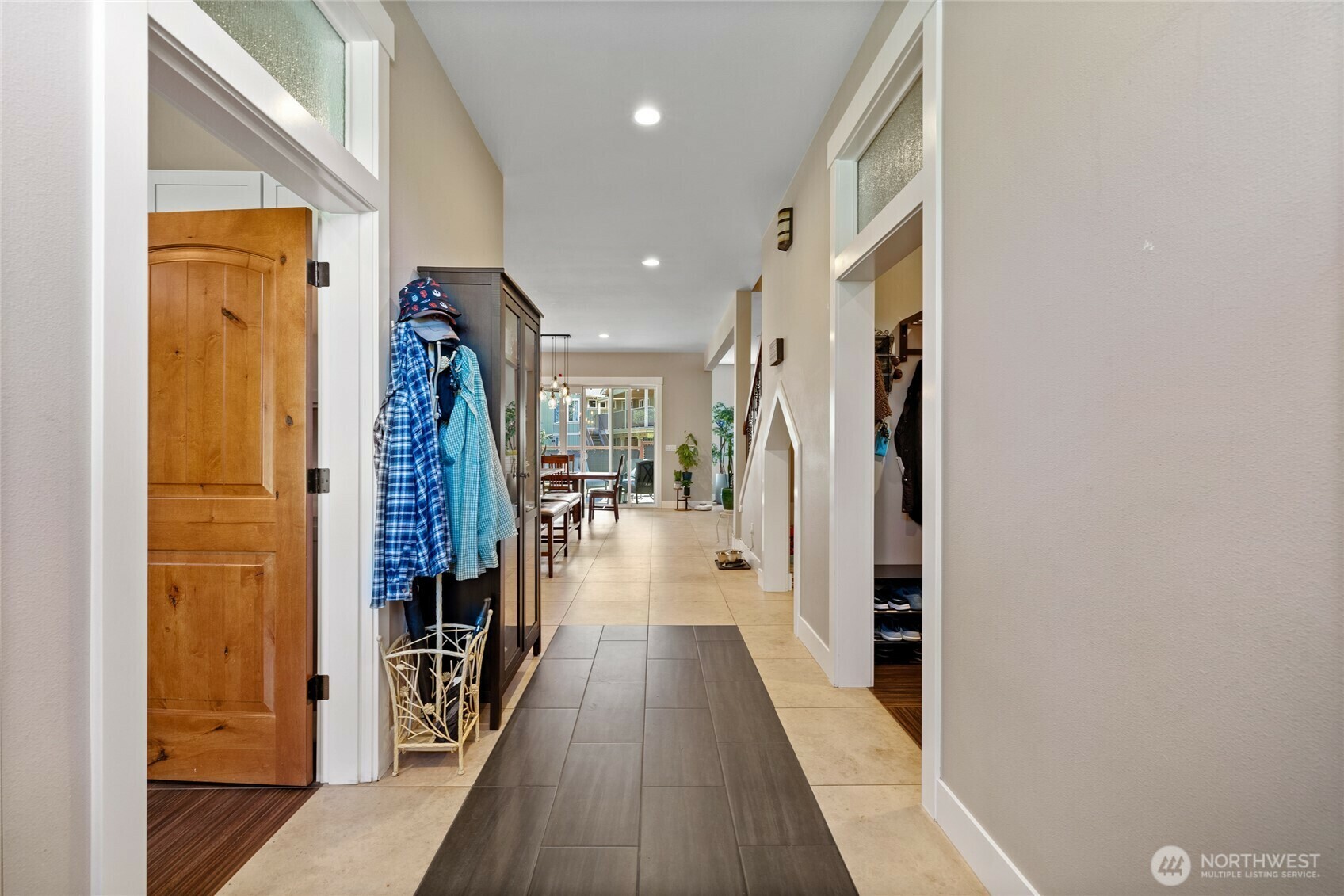 Property Photo: 1132 121st Street E WA 98445