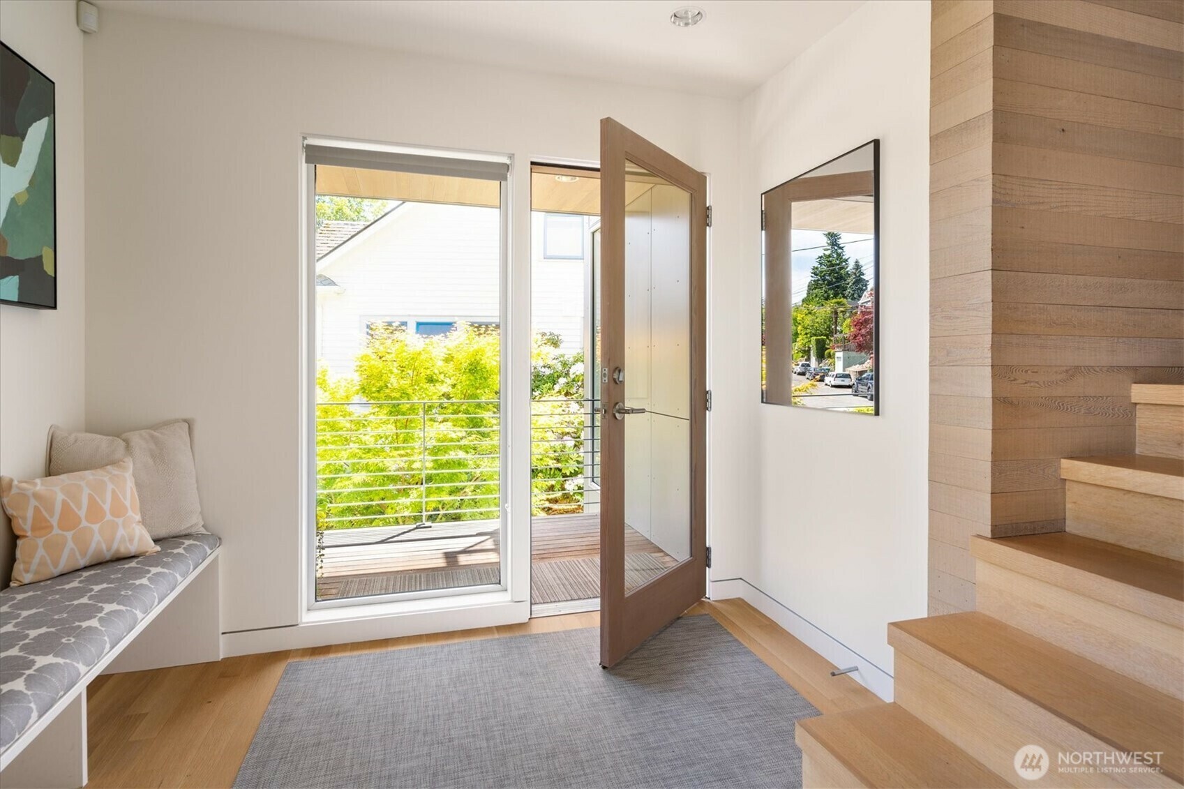 Property Photo: 5567 Wallingford Avenue N WA 98103