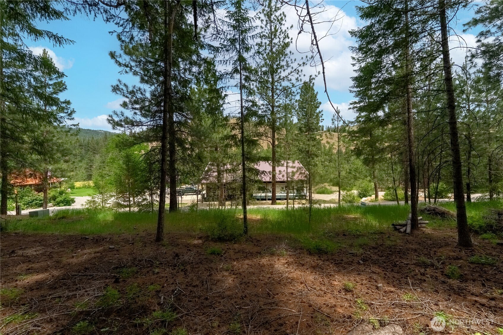 Property Photo: 7 Howerton Road WA 98856