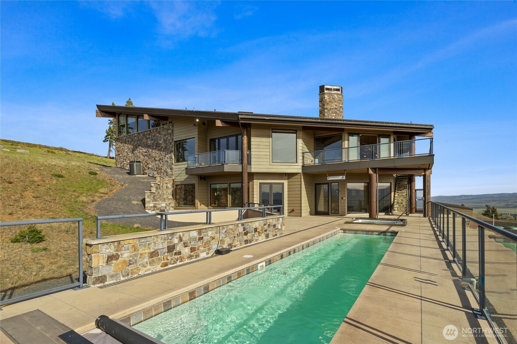 Property Photo: 3653 Hart Road WA 98922
