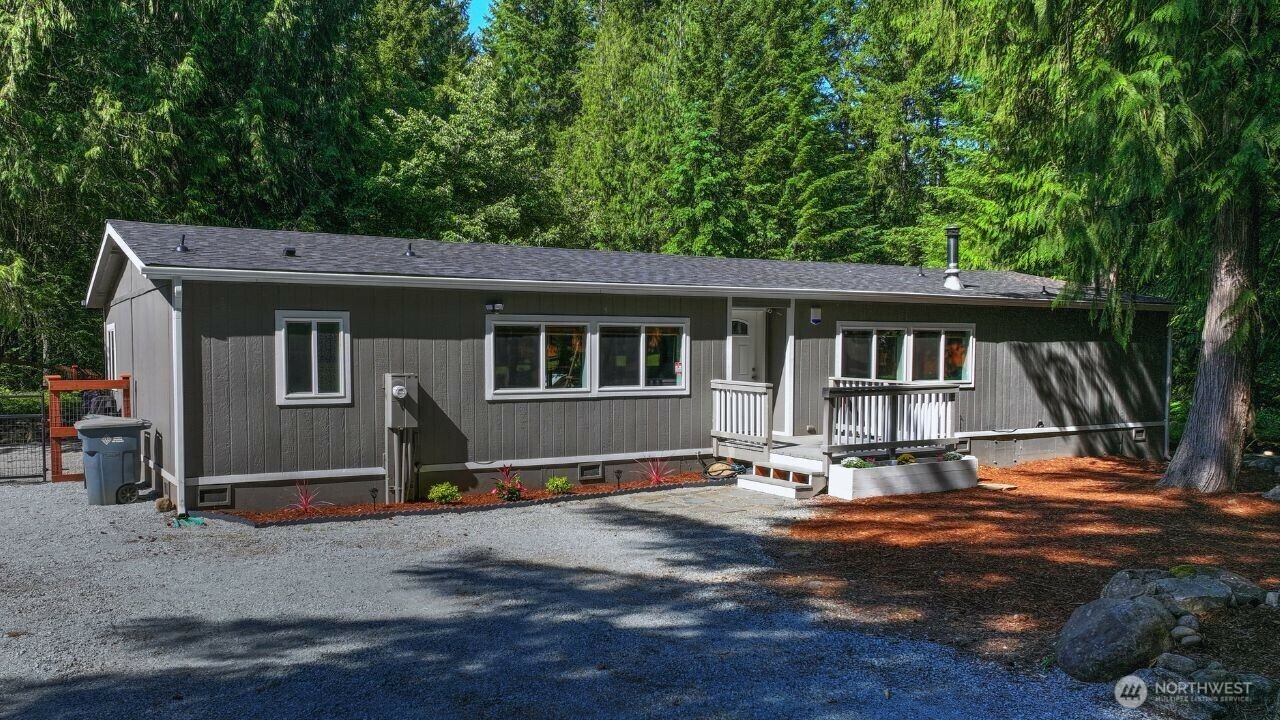 Property Photo: 25523 157th Street E WA 98321