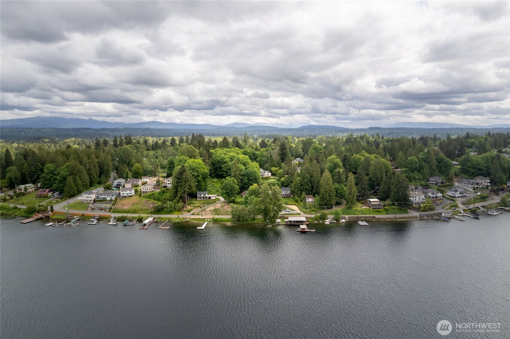 Property Photo: 113 E Lake Stevens Road WA 98258