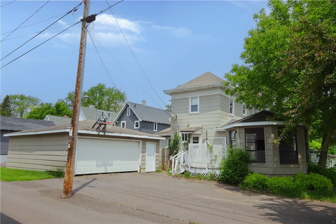 Property Photo:  2332 E 7th Street  WI 54880 