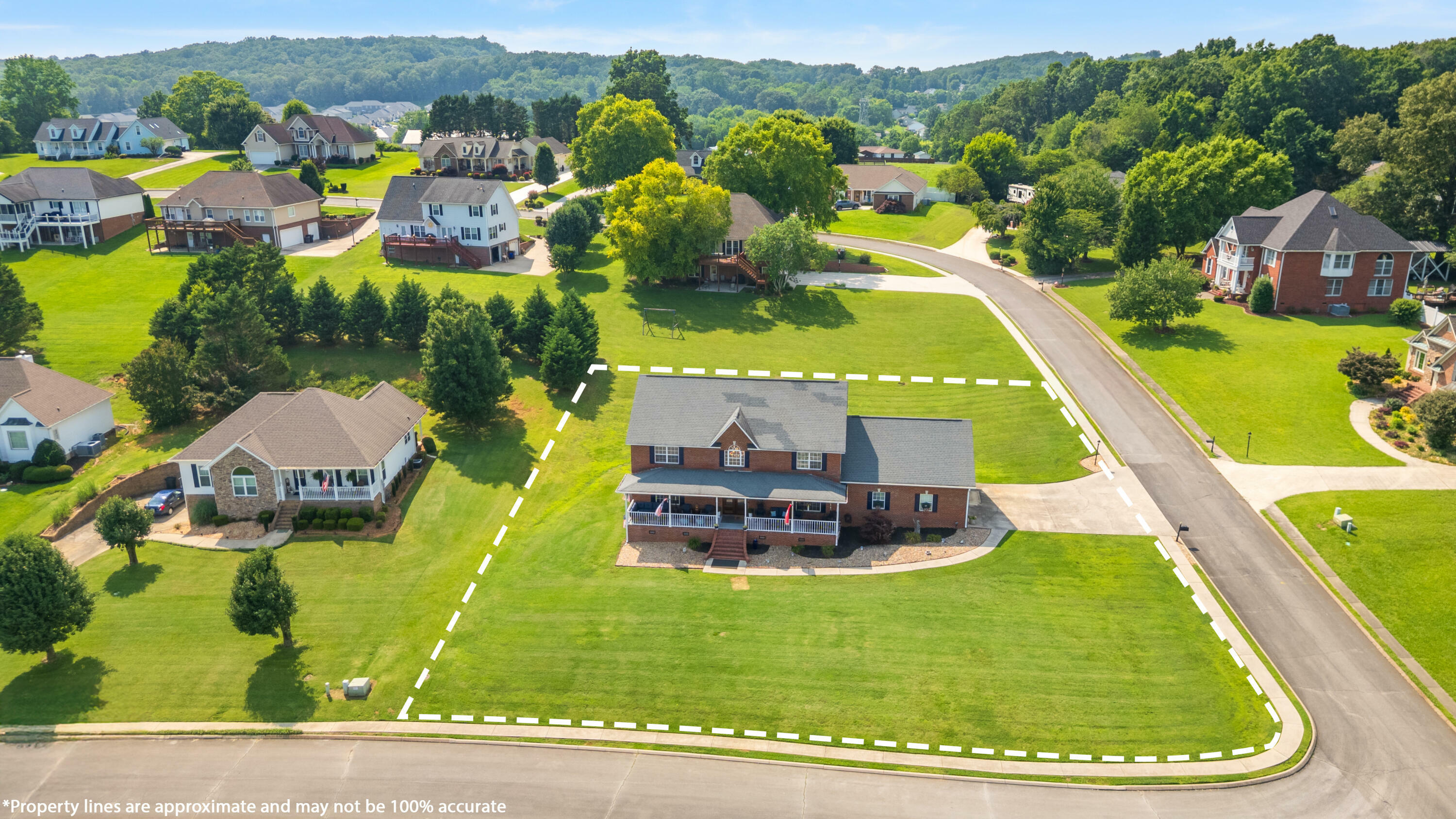 Property Photo: 133 Redspire Way NE TN 37312