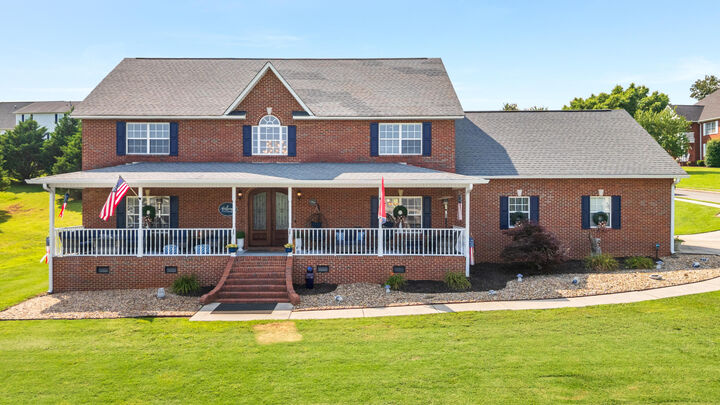 Property Photo:  133 Redspire Way NE  TN 37312