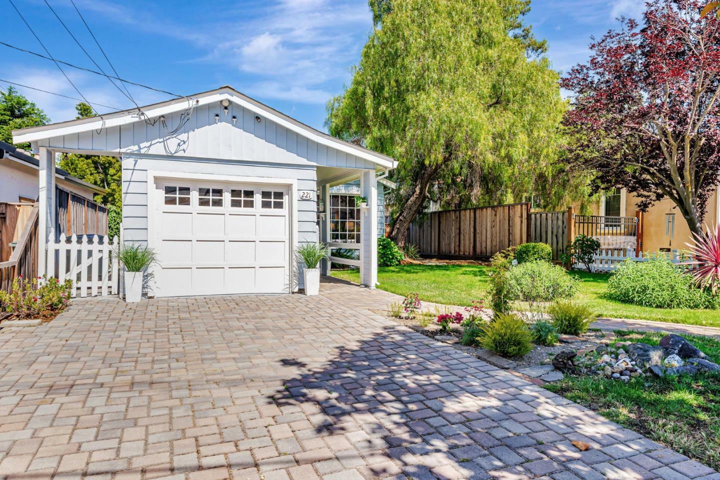 Property Photo: 221 Hillview Avenue CA 94062