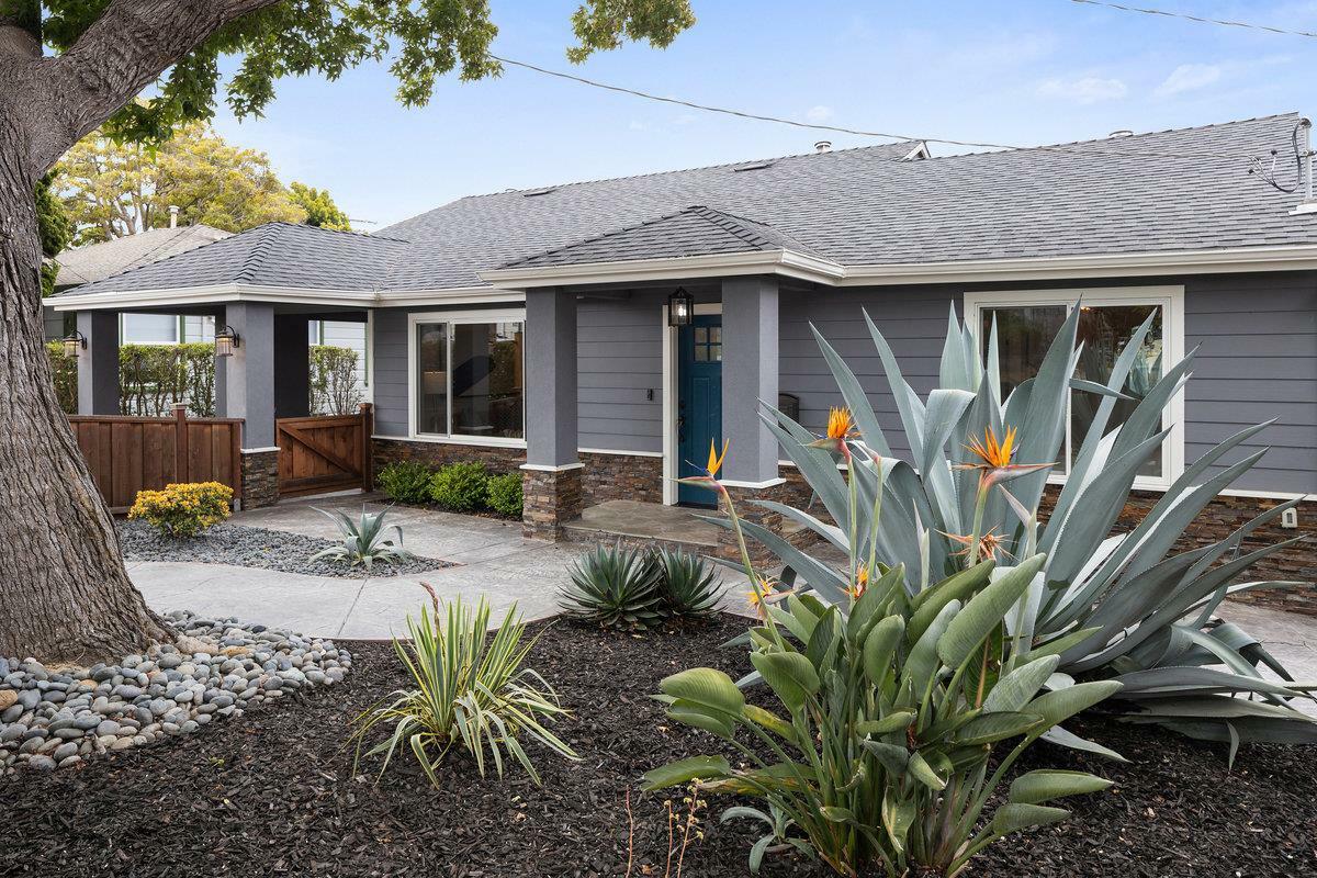 Property Photo: 111 De Soto Way CA 94066